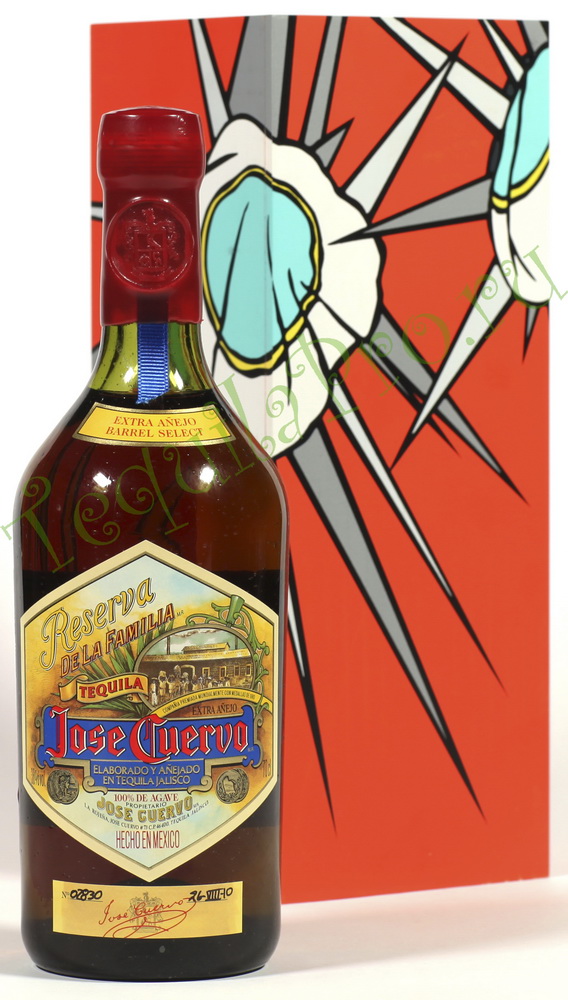 Текила Хосе Куэрво Экстра Аньехо Текила Jose Cuervo Reserva De La Familia Extra Anejo
