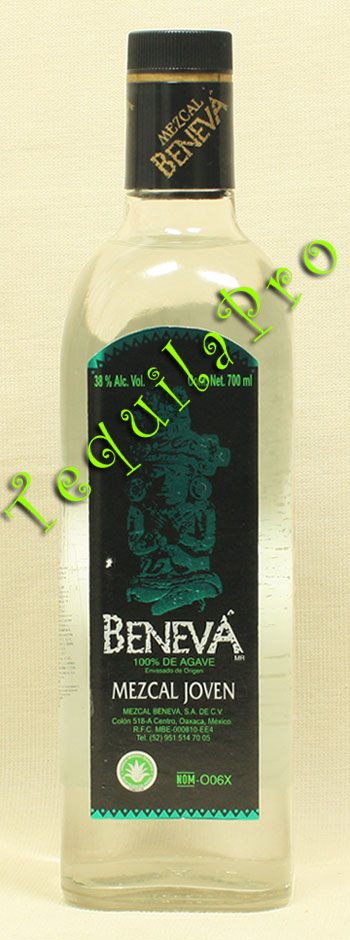 Текила Бенева Мескаль Ховен 0,7 л Текила Beneva Mezcal Joven 0,7 l